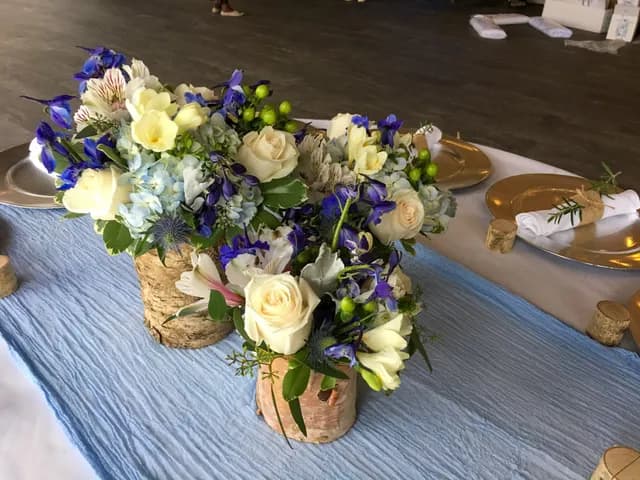 Floral arrangement 31